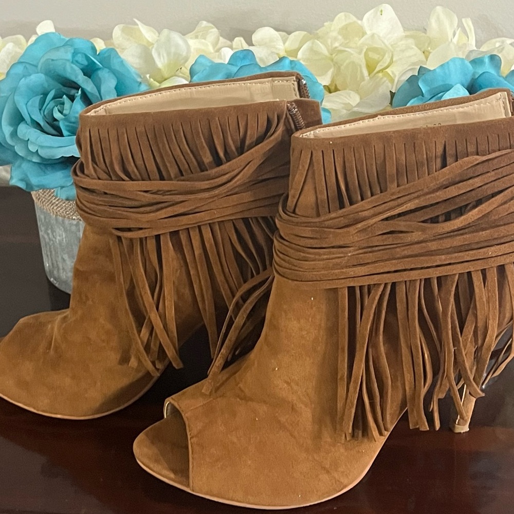 Brown Fringe Boots